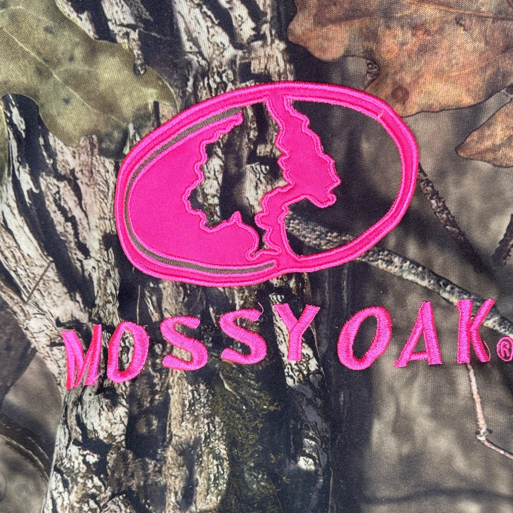 Mossy Oak Camo Hoodie with Bright Pink Logo - Picture 2 of 12